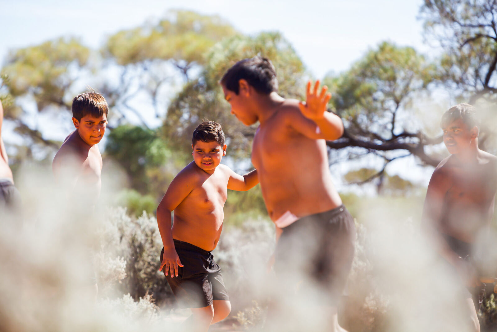 Dusty Feet Mob gathered on Country